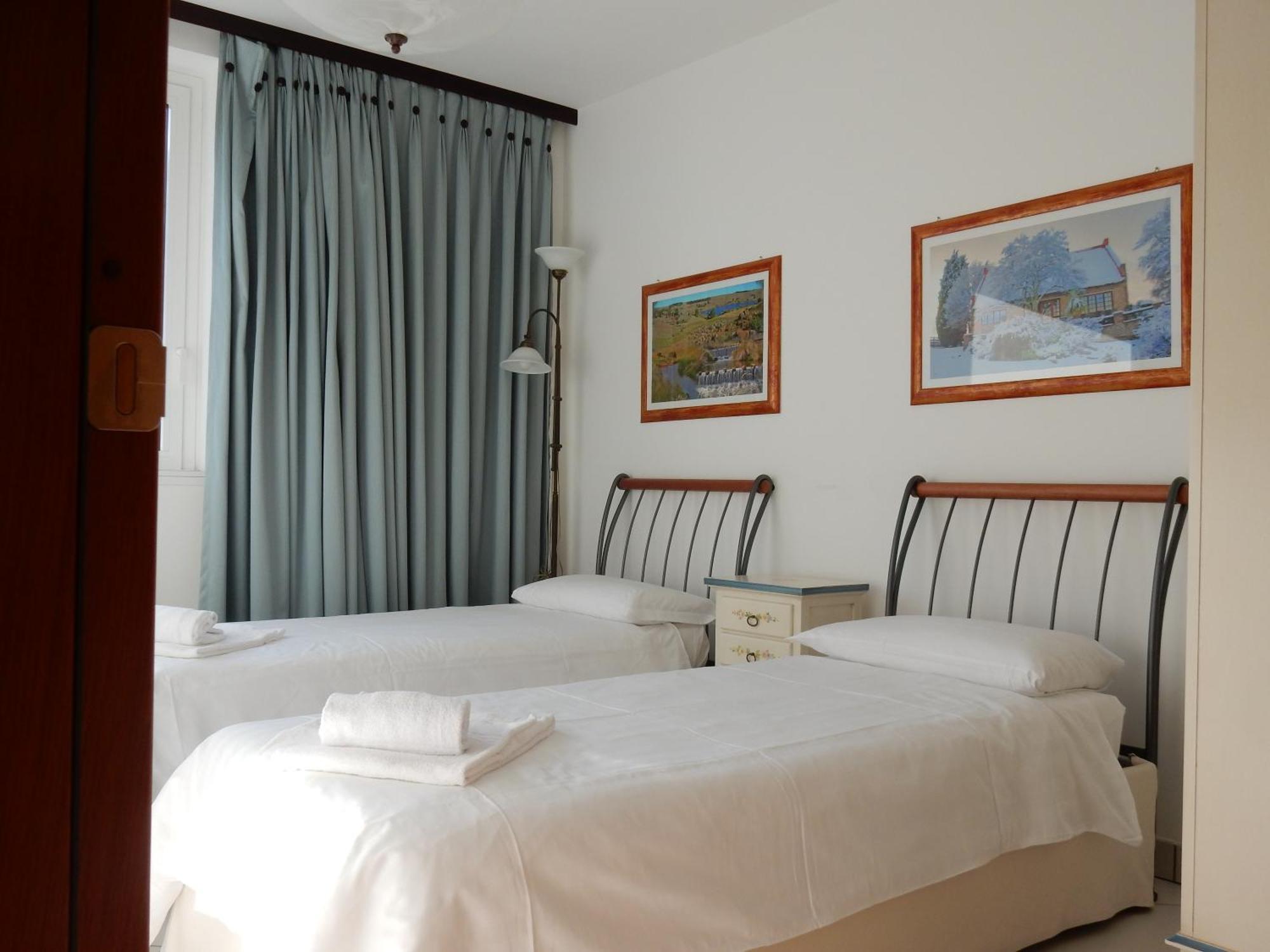 Golfo Gabella Lake Resort Maccagno Экстерьер фото
