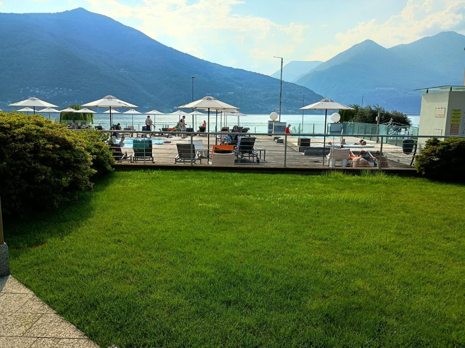 Golfo Gabella Lake Resort Maccagno Номер фото